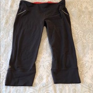 Athlete Relay crop leggings